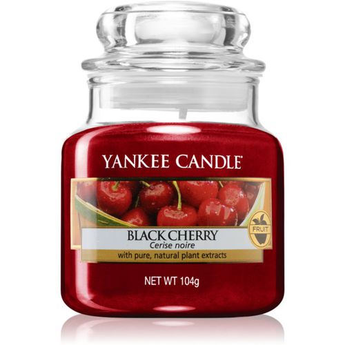 Black Cherry Duftkerze 104 g - Yankee Candle - Modalova