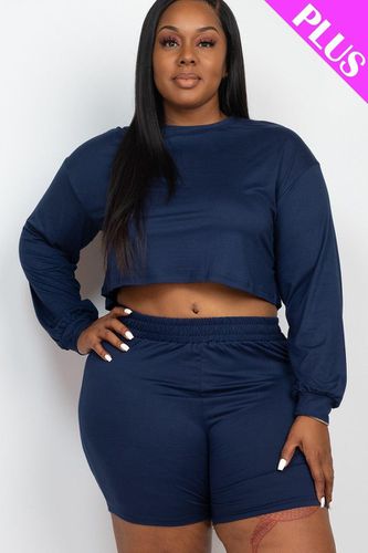 Plus Size Cozy Crop Top And Shorts Set - KandyKouture - Modalova