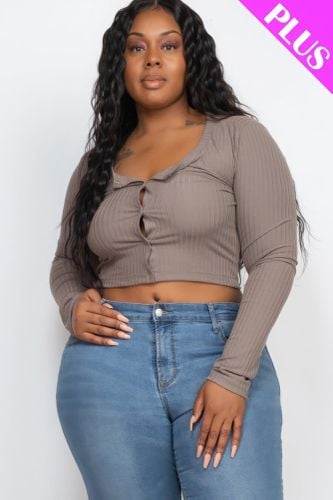 Plus Size Button Up Cropped Top - KandyKouture - Modalova