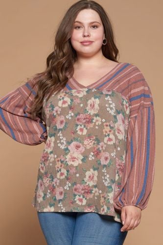 Floral Printed Knit Top - KandyKouture - Modalova