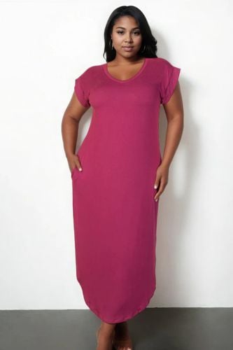 Plus Size Hidden Pocket Batwing Sleeve V Neck Long Dress - KandyKouture - Modalova