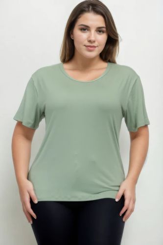 Plus Size Basic Short Sleeve T-shirt - KandyKouture - Modalova