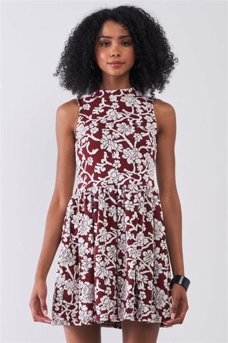 Burgundy & White Floral Crew Neck Sleeveless Fitted Mini Dress - KandyKouture - Modalova