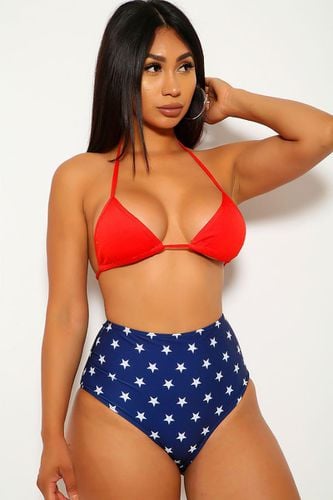 Red Star Print Two Piece Swimsuit - AMI Clubwear - Modalova