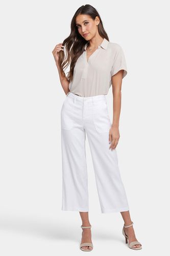 Wide Leg Cargo Capri Pants In Stretch Linen | - Nydj - Modalova