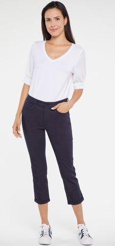 Chloe Capri Jeans Dark Blue BlueLast™ Denim | - Nydj - Modalova