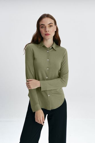 Camisa mujer verde malaquita slim - Sepiia - Modalova