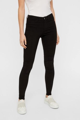 Stücke Jeans - Schwarz - Mid Waist - PIECES - Modalova