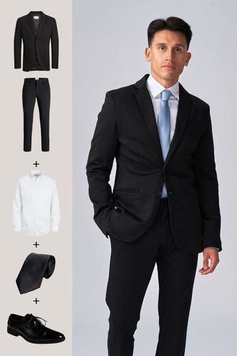 The Original Performance Suit + Shirt, Tie & Derby Shoes - Package Deal - Mann - TeeShoppen - Modalova