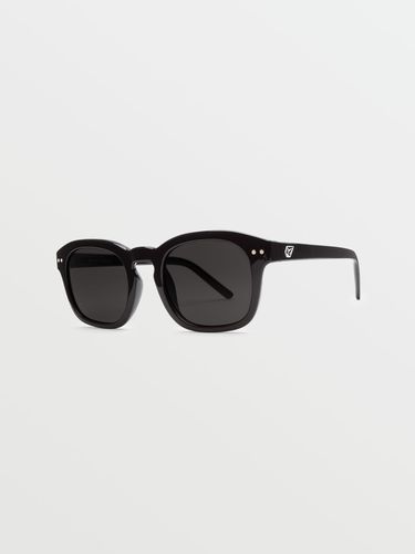 Men's Earth Tripper Sunglasses (Gray Lens) - BLACK - Volcom - Modalova