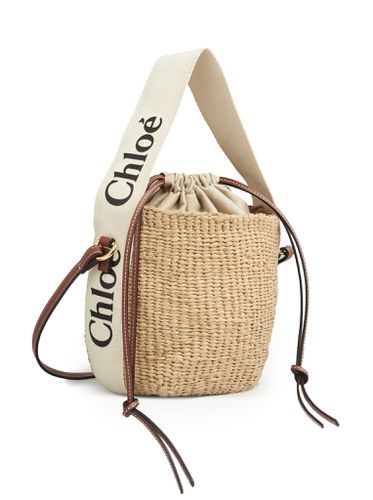 WOODY SMALL BASKET BAG IN NATURAL FIBERS - Woman - Chloe` - Modalova