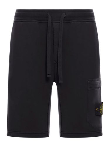 SPORTS BERMUDA SHORTS WITH COMPASS APPLICATION - Man - Stone Island - Modalova