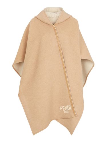 Fendi Rome Poncho - Fendi - Woman - Fendi - Modalova