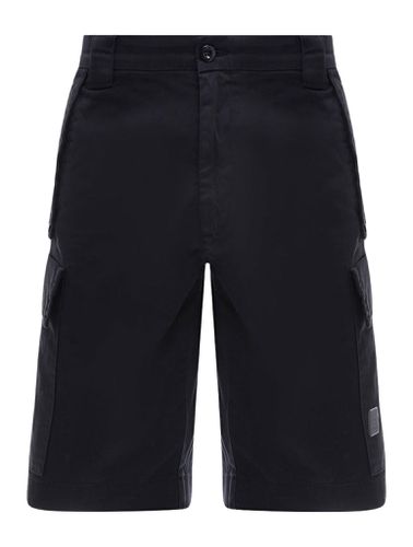 Patch-detail cargo shorts - - Man - Cp Company - Modalova
