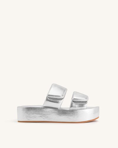 Lexi Metallic Sandal - Silver - JW PEI - Modalova