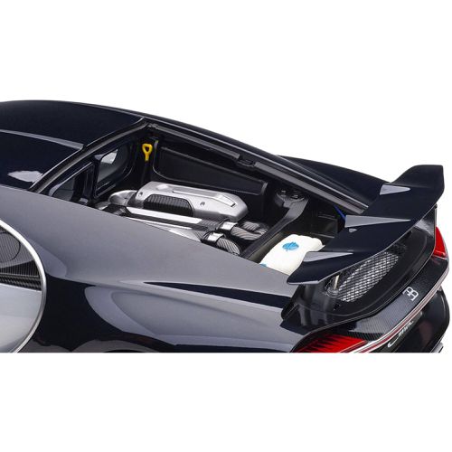 Model Car - Bugatti Chiron Composite Glacier White and Atlantic Blue - Autoart - Modalova