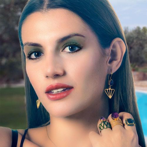 Gold Earrings With Ruby Gemstones I Anthos - Tonia Makri - Modalova
