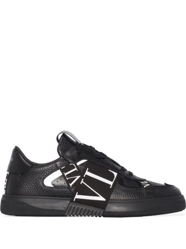 Sneakers With Logo - Valentino Garavani - Modalova