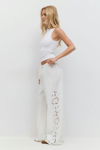 - Embroidery poplin trousers - Weite hosen - Weiß - M - Dame - Gina Tricot - Modalova