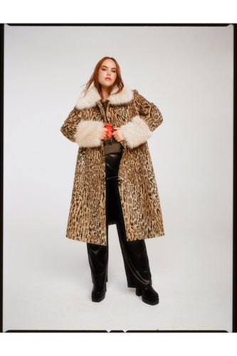 Womens Plus Size Premium Wool Blend Animal Swing Coat - - 20 - Nasty Gal - Modalova