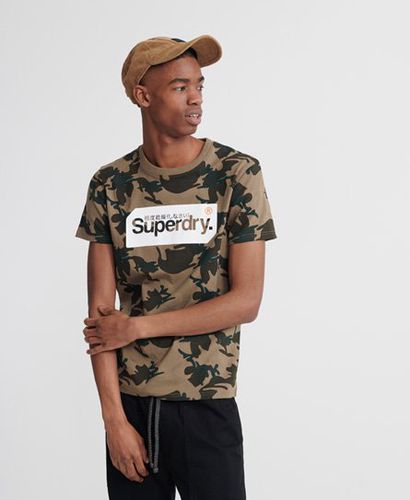 Camiseta con estampado integral de camuflaje Logo Core Tag - Superdry - Modalova