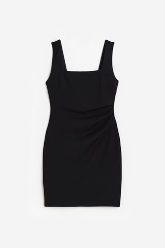 Plissiertes Kleid Schwarz, Alltagskleider in Größe XL. Farbe: - H&M - Modalova