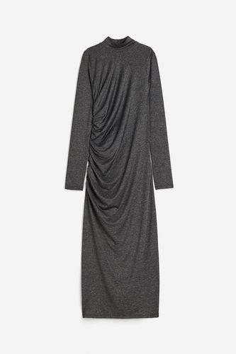 Gerafftes Kleid mit Turtleneck Dunkelgraumeliert, Alltagskleider in Größe S. Farbe: - H&M - Modalova