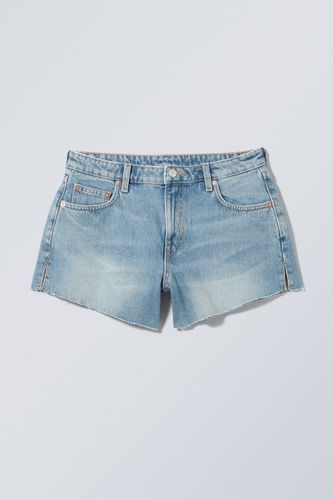 Jeansshorts Swift Lieblingsblau in Größe W 24. Farbe: - Weekday - Modalova