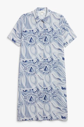 Hemdkleid in Midilänge Digitales Wasser, Alltagskleider Größe XS. Farbe: - Monki - Modalova