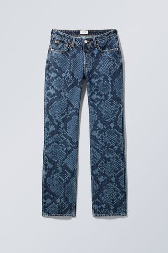 Jeans Pin mit geradem Bein Edles Blau, Straight in Größe W 33. Farbe: - Weekday - Modalova