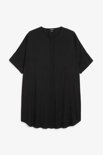 Oversized Blusenkleid Black, Alltagskleider in Größe XXS. Farbe: - Monki - Modalova