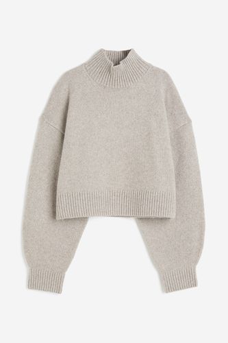 Oversized Pullover mit Turtleneck Helles Greige in Größe XXL. Farbe: - H&M - Modalova