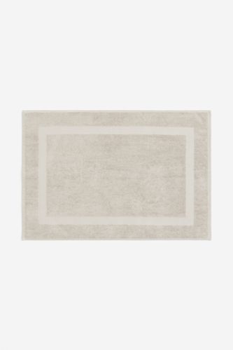 Badematte aus Velours Hellbeige in Größe 60x90 cm. Farbe: - H&m Home - Modalova