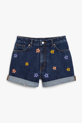 Hochtaillierte Jeansshorts mit Blumen Blau in Größe W 26. Farbe: - Monki - Modalova