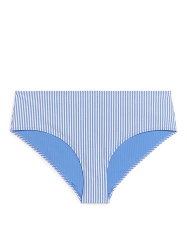 Seersucker-Bikinihüfthose Blau/Weiß, Bikini-Unterteil in Größe 36. Farbe: - Arket - Modalova