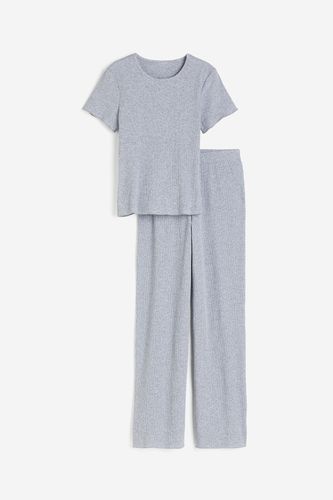 Geripptes Schlafshirt und Hose Hellgraumeliert, Pyjama-Sets in Größe XL. Farbe: - H&M - Modalova