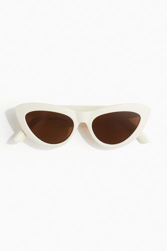 Cat-Eye-Sonnenbrille Weiß, Sonnenbrillen in Größe Onesize. Farbe: - H&M - Modalova