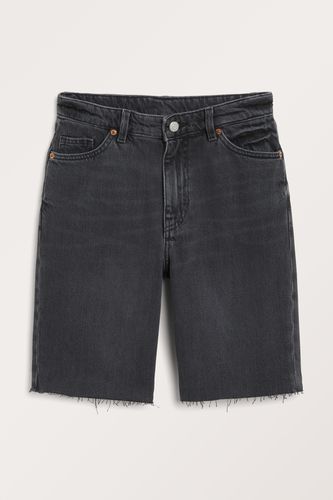 Denim-Shorts mit hoher Taille Verwaschenes Schwarz in Größe W 29. Farbe: - Monki - Modalova