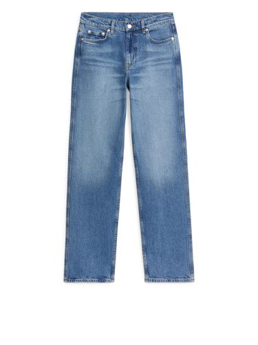 DAHLIA Straight Stretchjeans Mittelblau in Größe W 25. Farbe: - Arket - Modalova