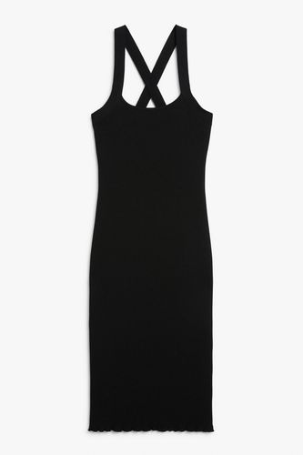 Schwarzes Kleid gerippt gekreuzte Träger Schwarz, Alltagskleider in Größe S. Farbe: - Monki - Modalova
