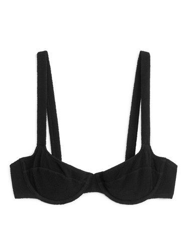 Crinkle-Bikini-Oberteil mit Bügeln Schwarz in Größe 70B. Farbe: - Arket - Modalova