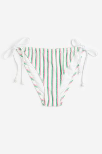 Tie-Tanga Bikinihose Weiß/Gestreift, Bikini-Unterteil in Größe 50. Farbe: - H&M - Modalova