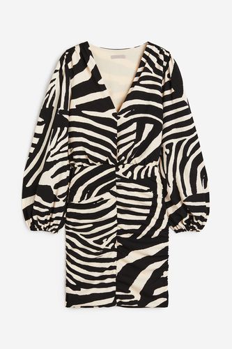 Jerseykleid mit Raffungen Schwarz/Zebramuster, Alltagskleider in Größe XS. Farbe: - H&M - Modalova