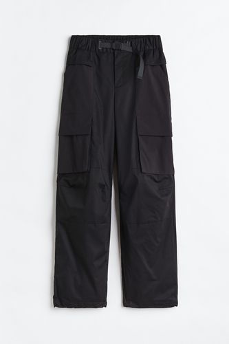 Wasserabweisende Outdoorhose Schwarz, Funktionskleidung – Hosen in Größe XS. Farbe: - H&M - Modalova