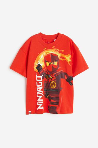 T-Shirt mit Print Knallrot/LEGO Ninjago, T-Shirts & Tops in Größe 92. Farbe: - H&M - Modalova