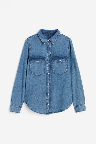 Jeansbluse Slim Fit Denimblau, Freizeithemden in Größe 42. Farbe: - H&M - Modalova