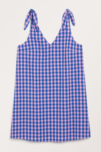 Seersucker-Mini-Trägerkleid Rosa-blaues Gingham-Muster, Alltagskleider in Größe XS. Farbe: - Monki - Modalova