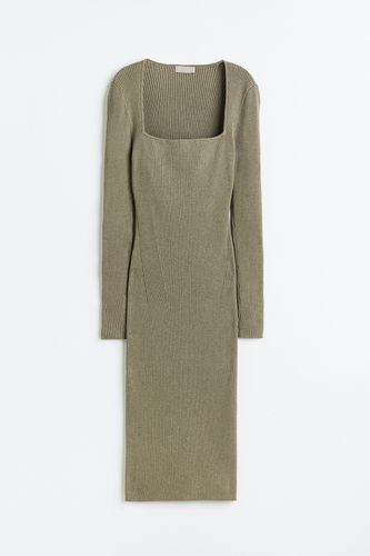 Geripptes Strickkleid Khakigrün, Alltagskleider in Größe XXL. Farbe: - H&M - Modalova