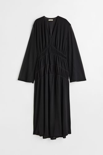 Kleid mit Raffungen Schwarz, Alltagskleider in Größe M. Farbe: - H&M - Modalova