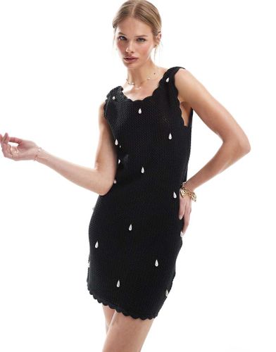 Robe de plage courte au crochet ornée de perles avec finition festonnée - 4Th & Reckless - Modalova